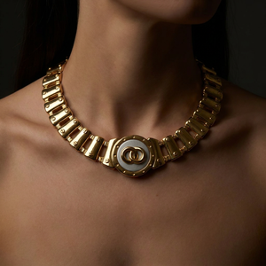 The Medallion Collar
